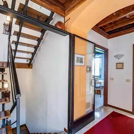 Casa Mocchetti *