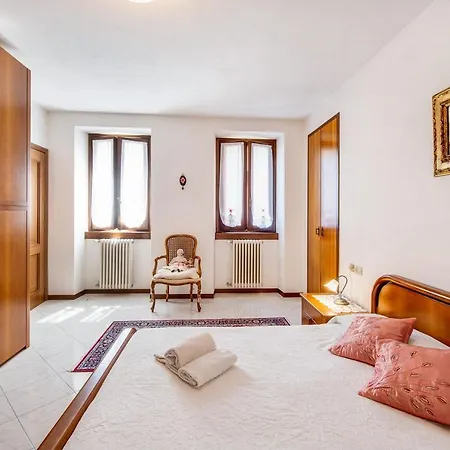 Casa Mocchetti Casa vacanze Lezzeno