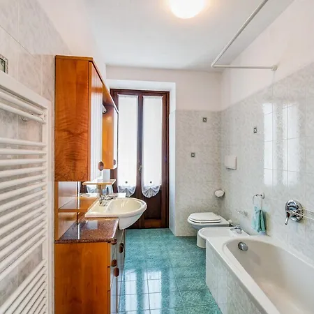 Casa Mocchetti Lezzeno