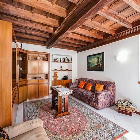 Casa Mocchetti