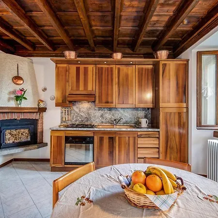 Semesterbostad Casa Mocchetti