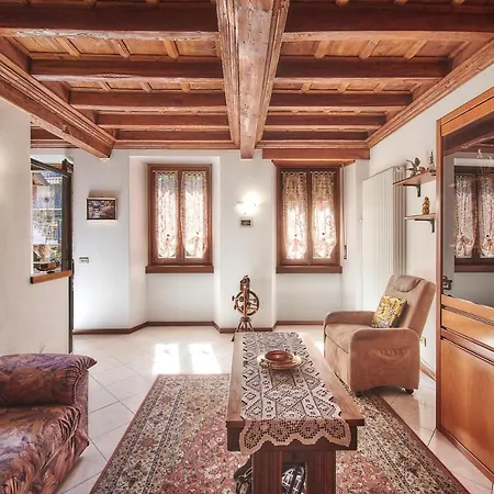 Casa Mocchetti Vakantiehuis Lezzeno